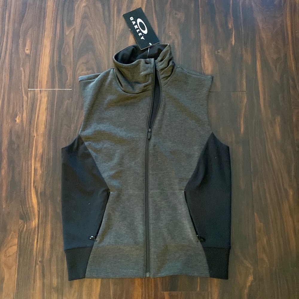 Oakley Lightweight Vest